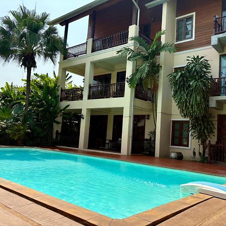 Shewe Wana Suite Resort Chiang Mai Luaran gambar